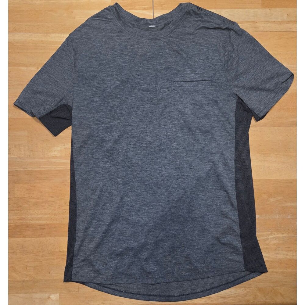 Lululemon Performance Tech Pocket Small Short Sleeve Obsidian Gray Running Shirt - Picture 3 of 8